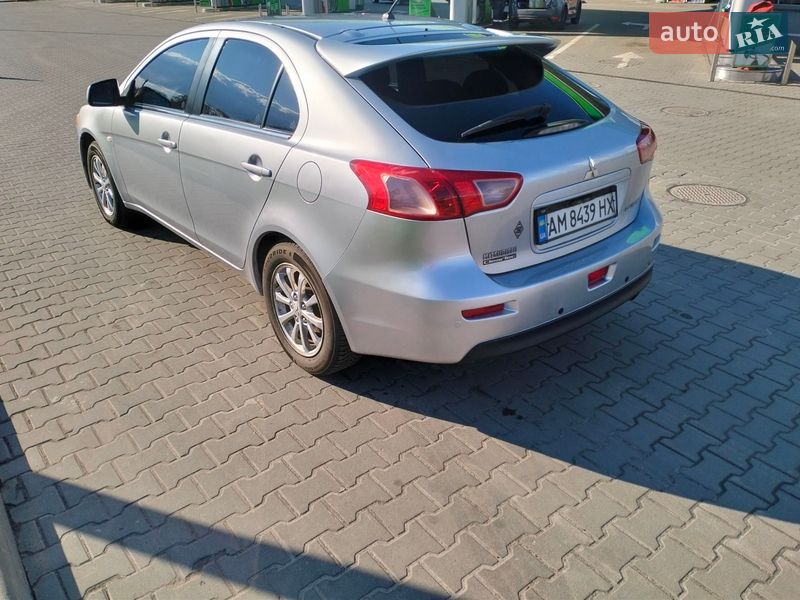 Mitsubishi Lancer 2010