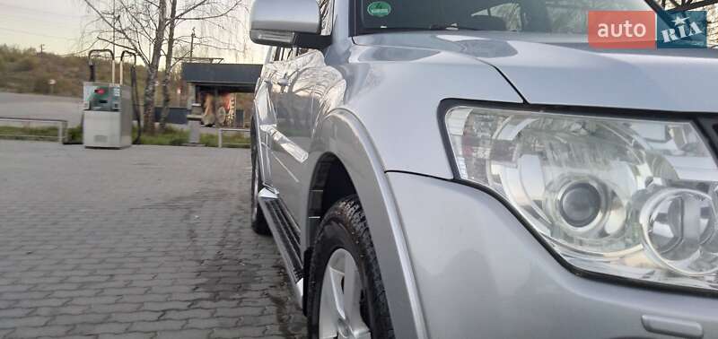 Mitsubishi Pajero 2007