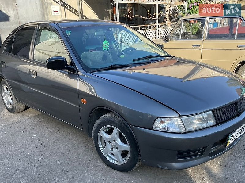 Mitsubishi Lancer 1998