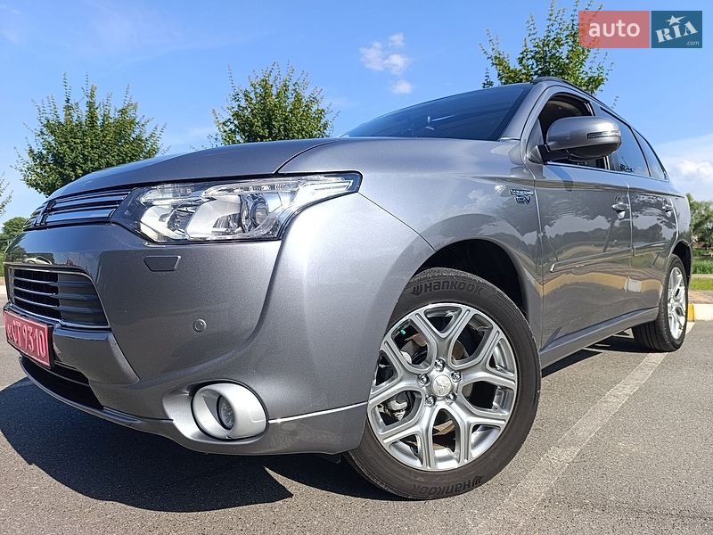 Mitsubishi Outlander 2013
