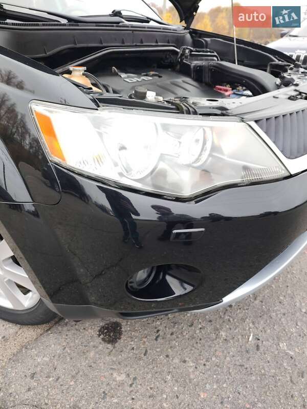 Mitsubishi Outlander 2008