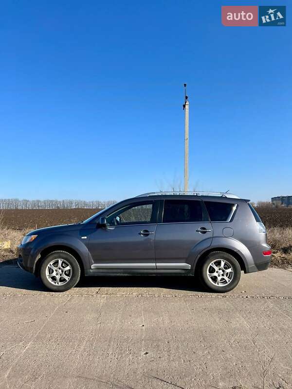 Mitsubishi Outlander 2009