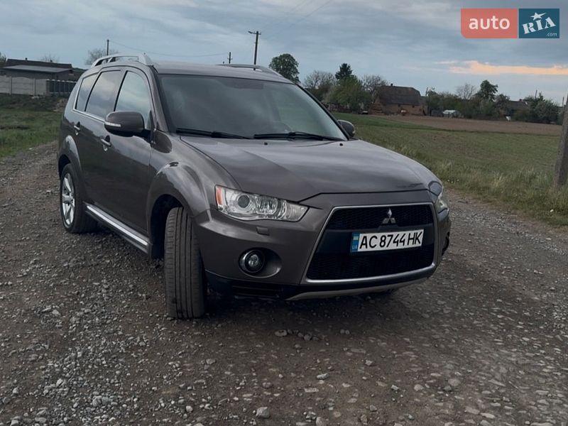 Mitsubishi Outlander 2010