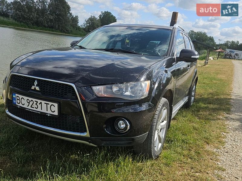Mitsubishi Outlander 2009