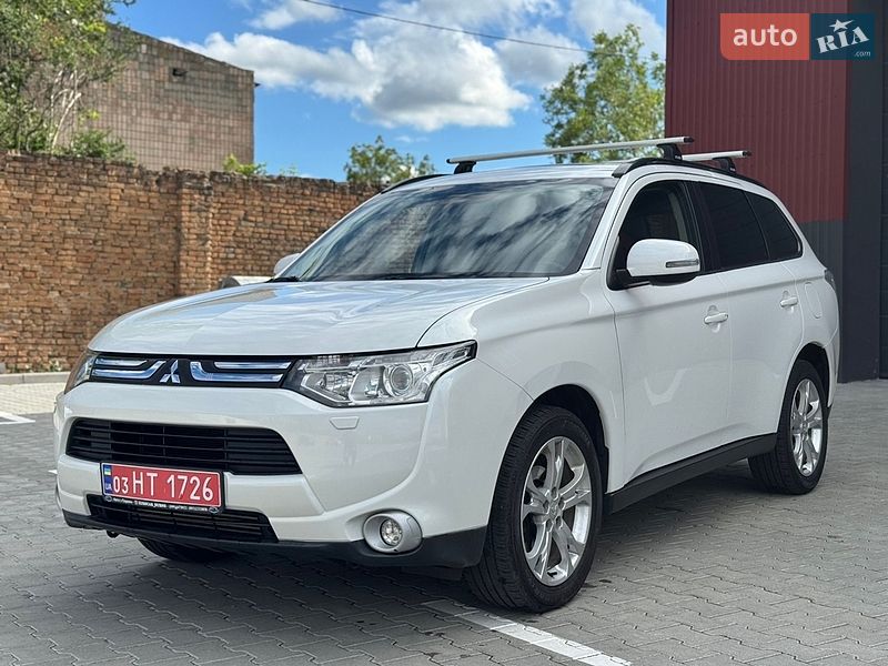 Mitsubishi Outlander 2013