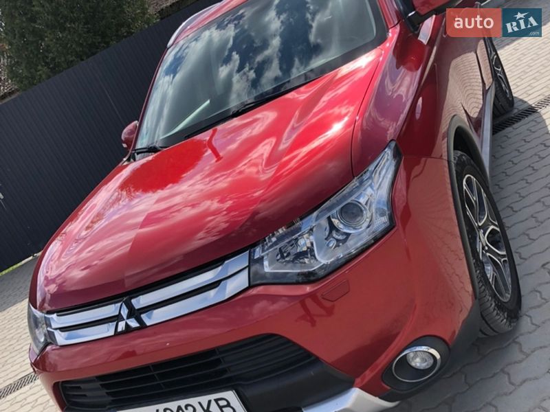 Mitsubishi Outlander 2014