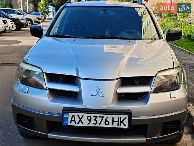 Mitsubishi Outlander 2003