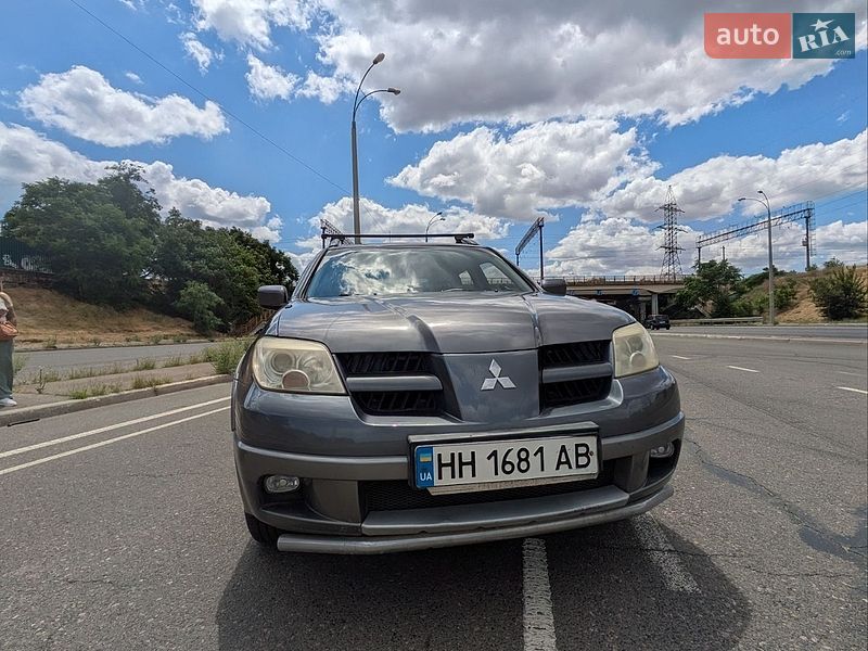 Mitsubishi Outlander 2005