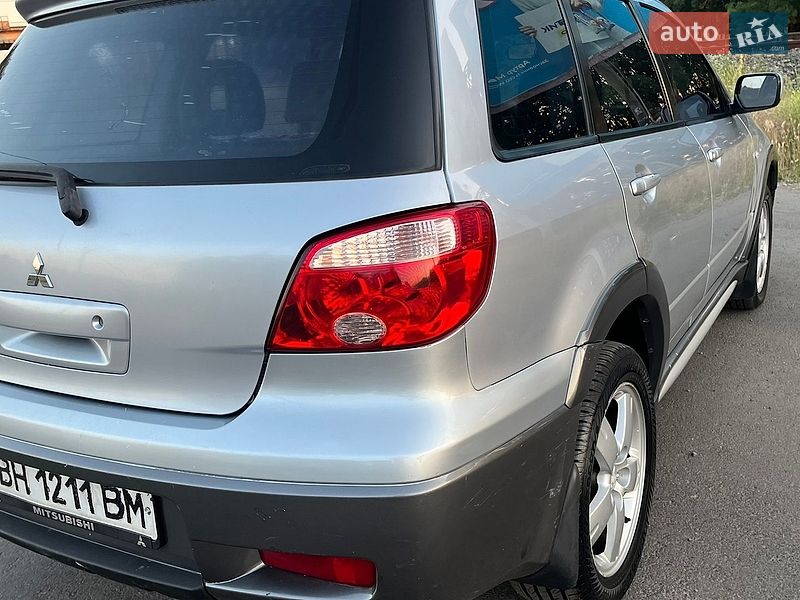 Mitsubishi Outlander 2006