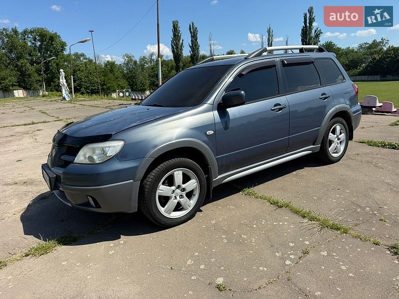 Mitsubishi Outlander 2006