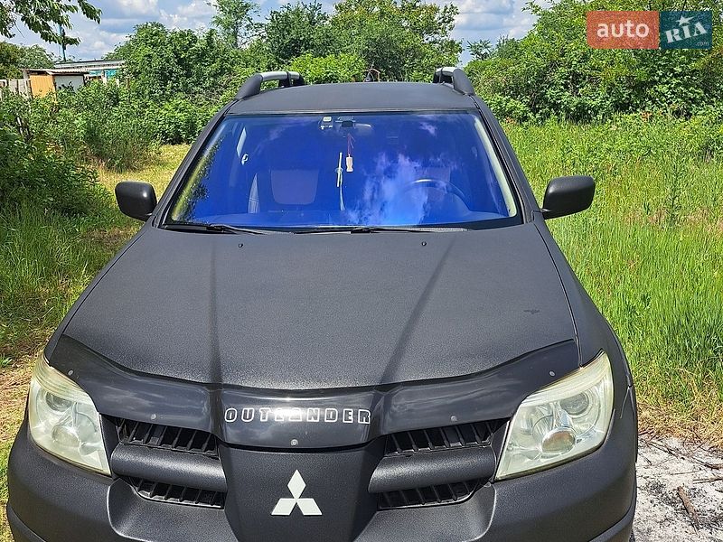 Mitsubishi Outlander 2008