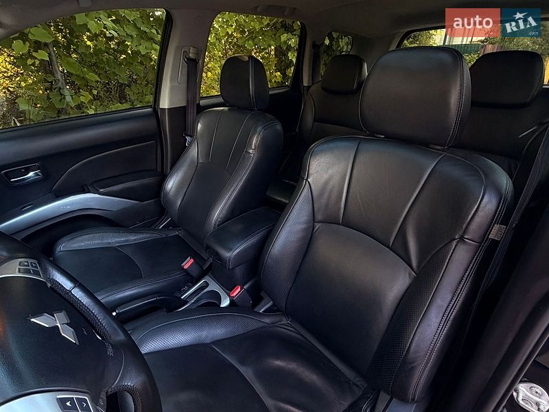 Mitsubishi Outlander 2008