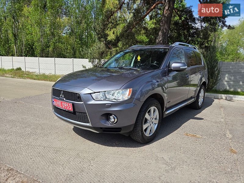 Mitsubishi Outlander 2010