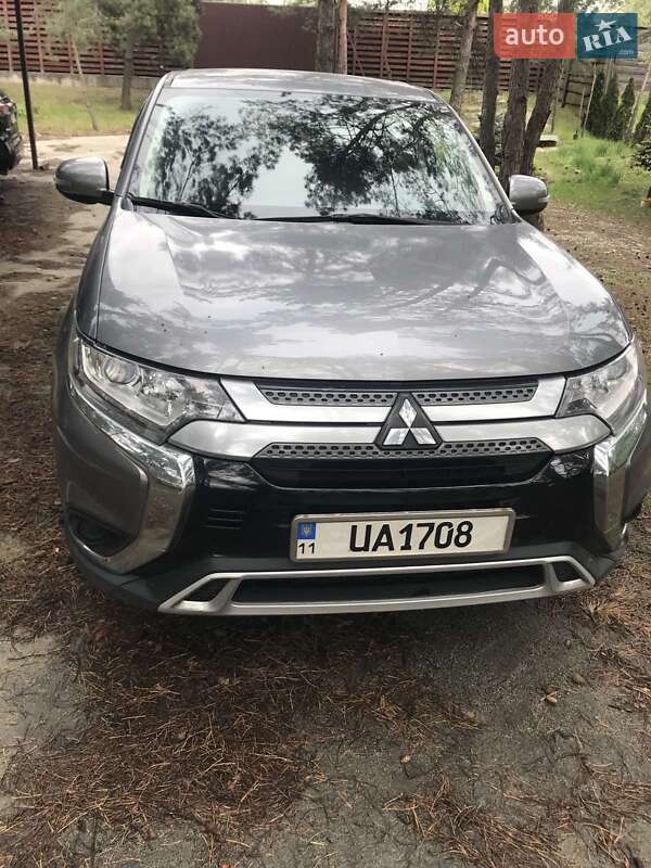 Mitsubishi Outlander 2018