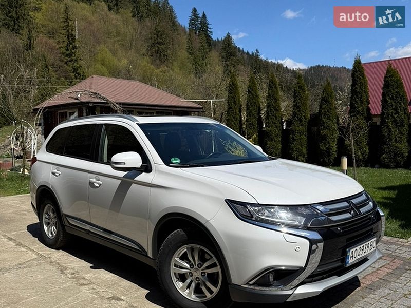 Mitsubishi Outlander 2017