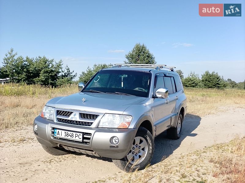 Mitsubishi Pajero 2006