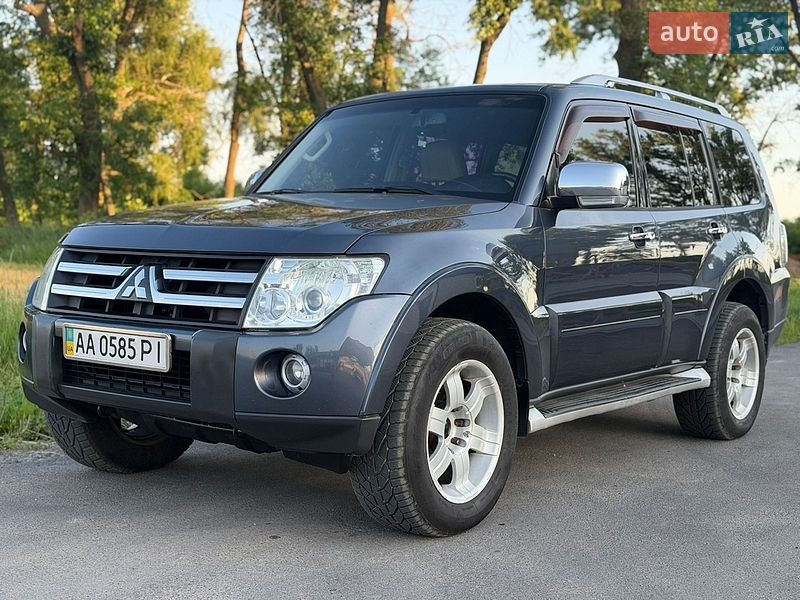 Mitsubishi Pajero 2007