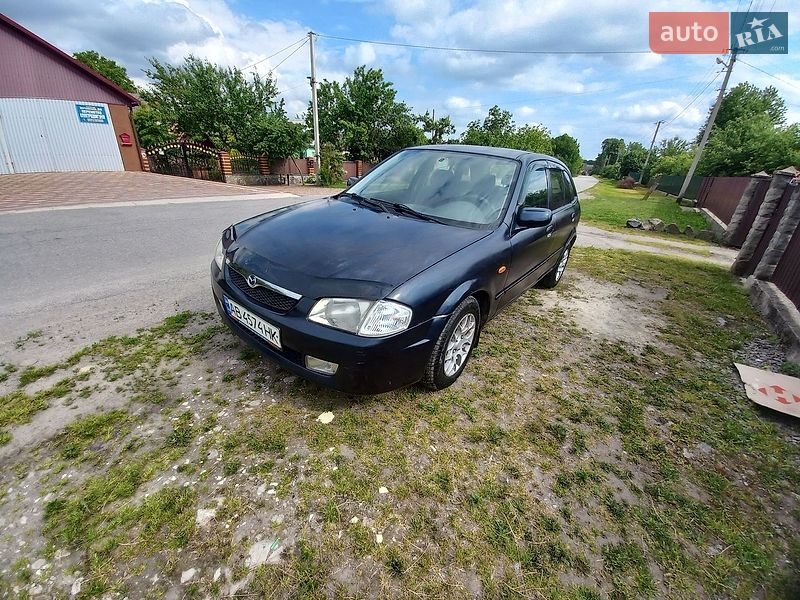 Mazda 323 1999