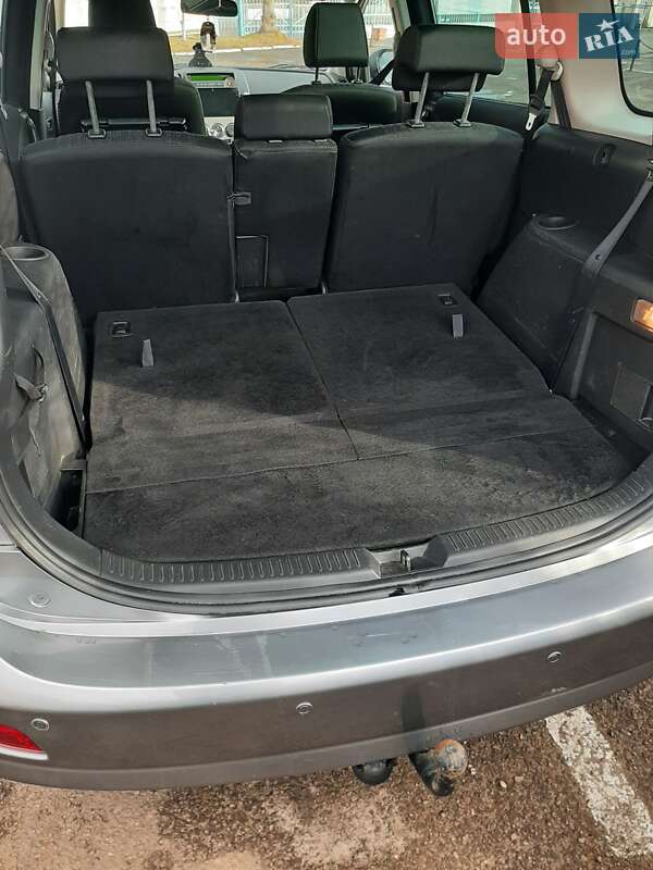 Mazda 5 2010