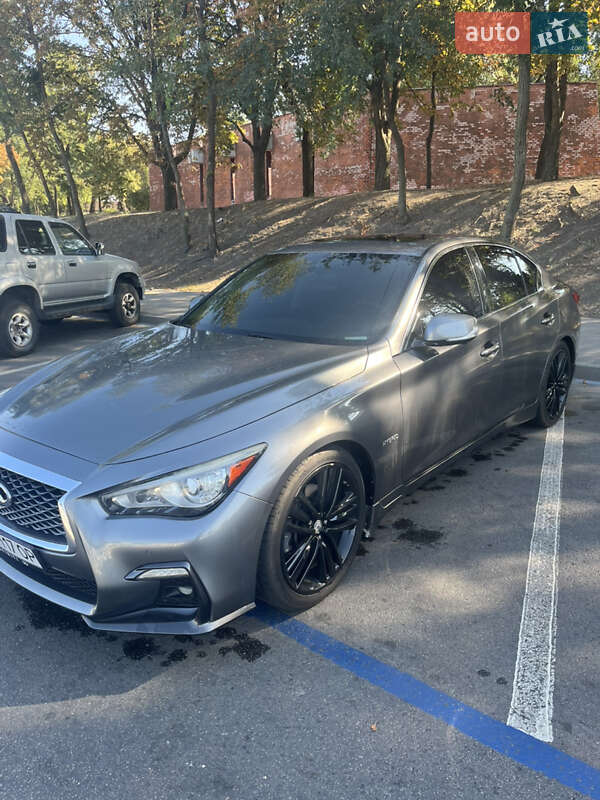 Infiniti Q50 2016