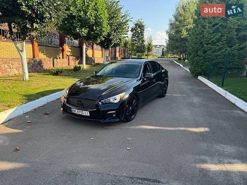 Infiniti Q50 2013