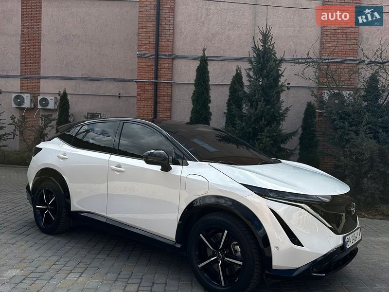 Nissan Ariya 2023