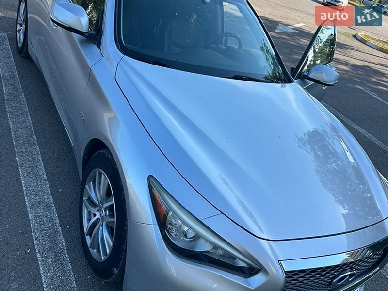 Infiniti Q50 2016