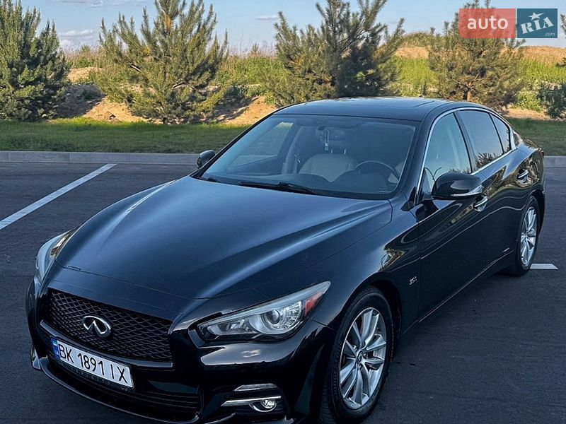 Infiniti Q50 2016