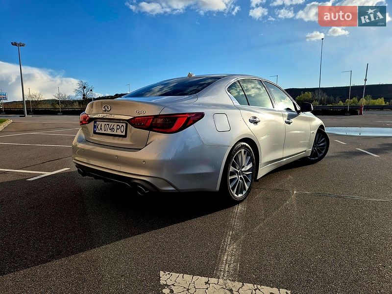 Infiniti Q50 2017
