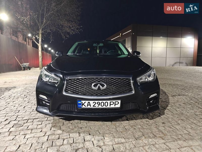 Infiniti Q50 2016