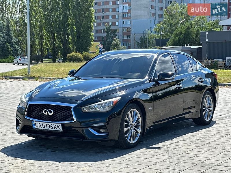 Infiniti Q50 2017