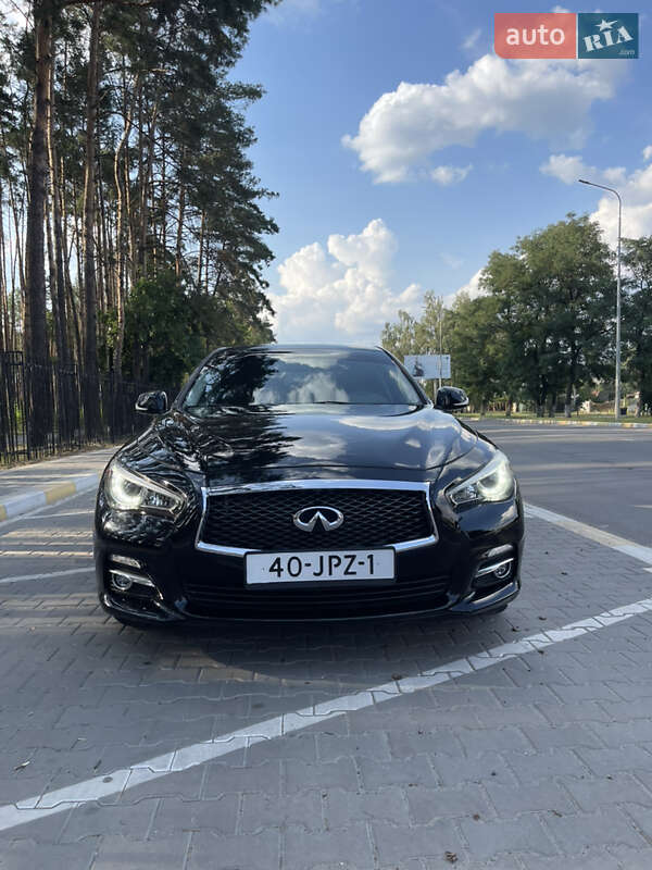 Infiniti Q50 2016