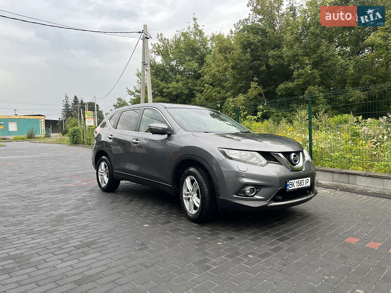 Nissan X-Trail 2015