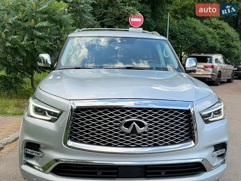 Infiniti QX80 2019