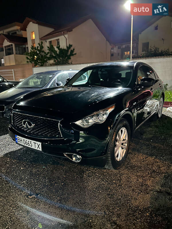 Infiniti QX70 2017