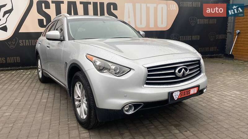 Infiniti QX70 2014