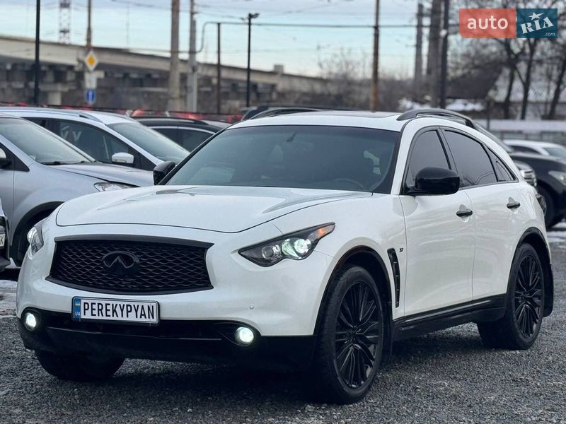 Infiniti QX70 2016