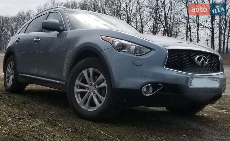 Infiniti QX70 2016
