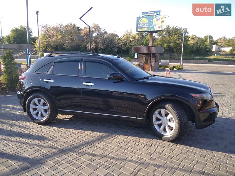 Infiniti FX 35 2003
