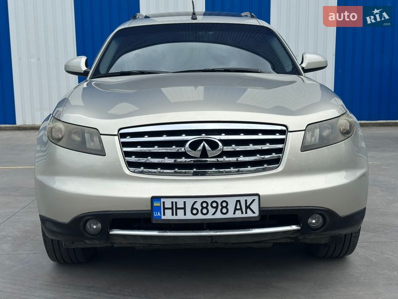 Infiniti FX 35 2006