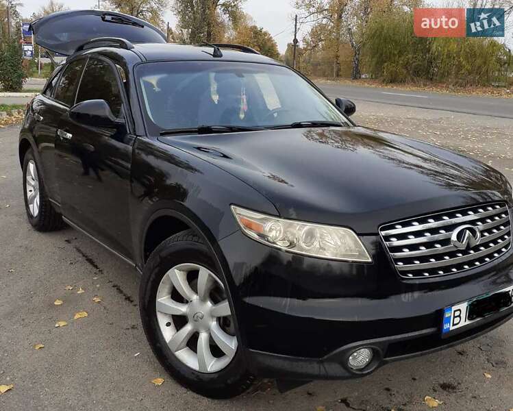 Infiniti FX 35 2005