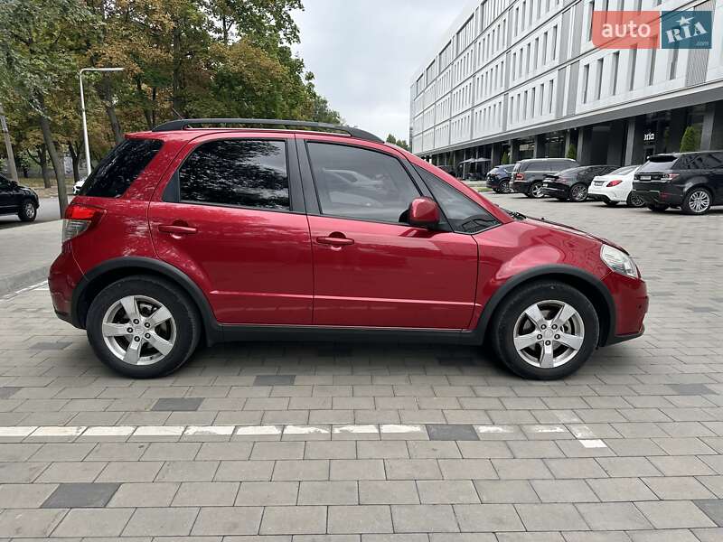 Suzuki SX4 2012