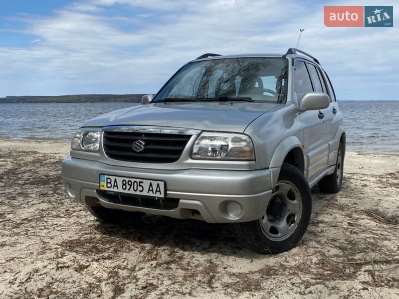 Suzuki Grand Vitara 2000