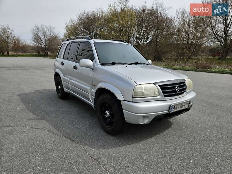 Suzuki Grand Vitara 2003