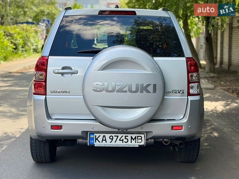 Suzuki Grand Vitara 2015