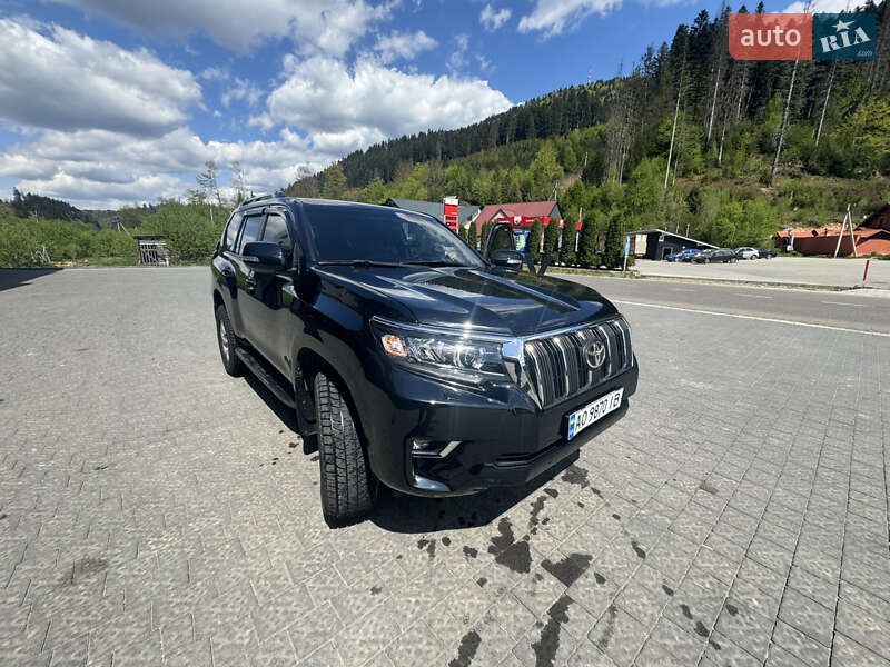 Toyota Land Cruiser Prado 2019