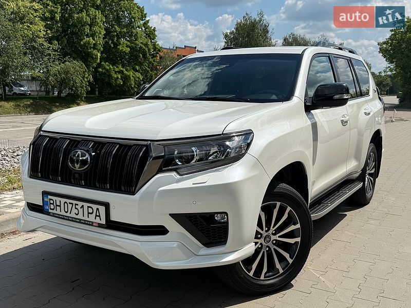 Toyota Land Cruiser Prado 2021