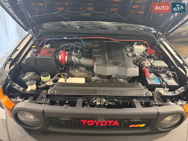 Toyota FJ Cruiser 2012