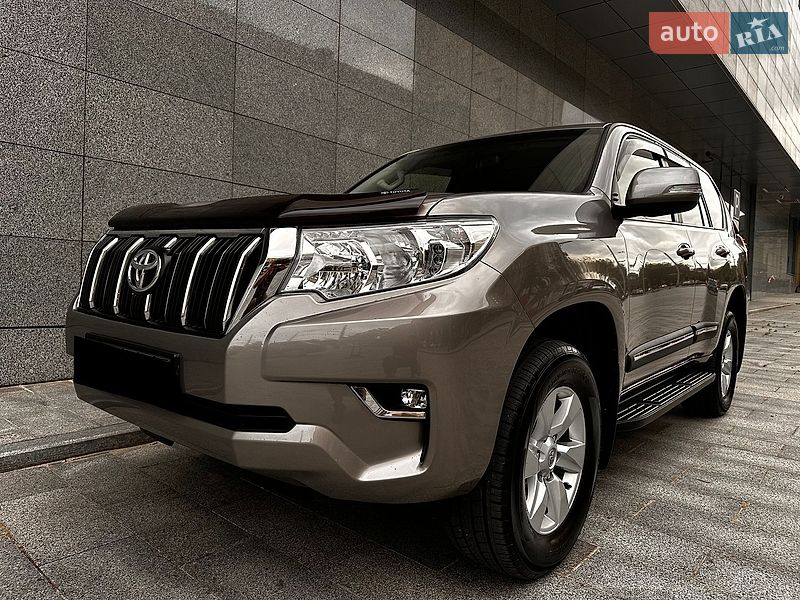 Toyota Land Cruiser Prado 2018