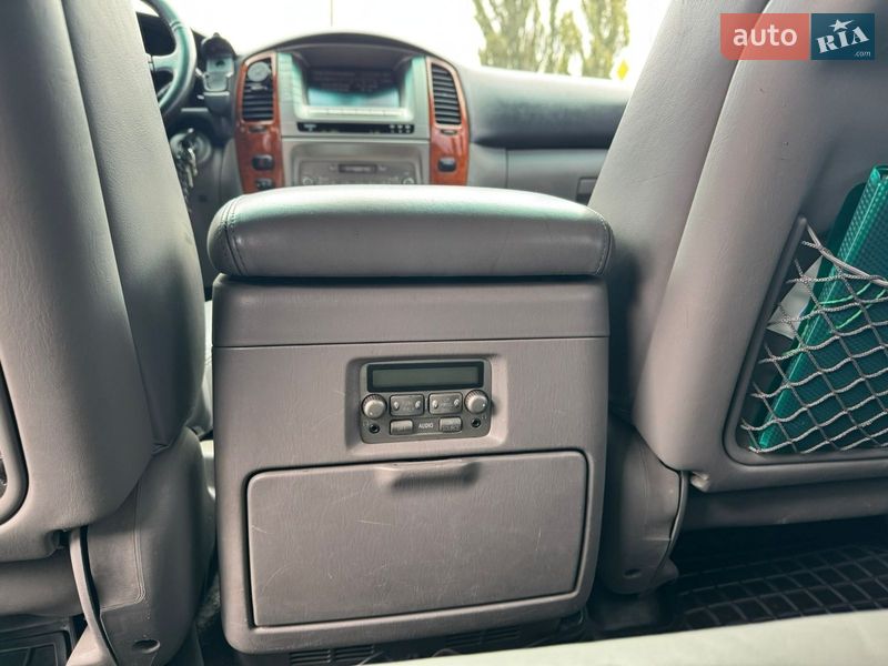 Toyota Land Cruiser 2003